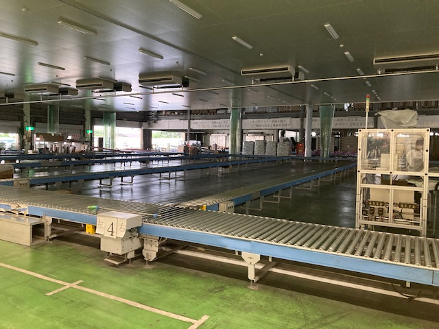 販売